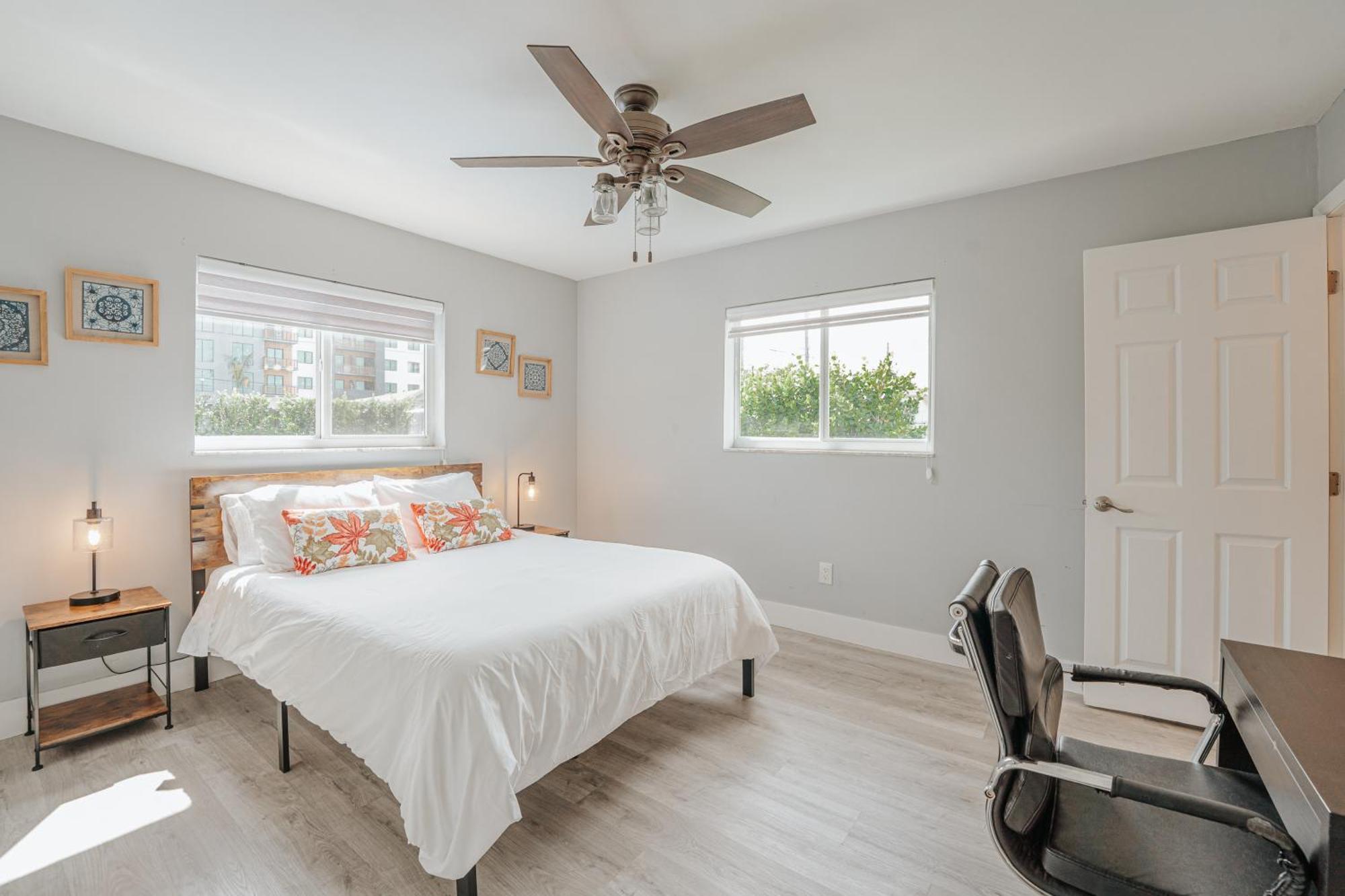 Home With A Pool Close To Beach And Fll Airport Pool Heated October- March Fort Lauderdale Exterior foto