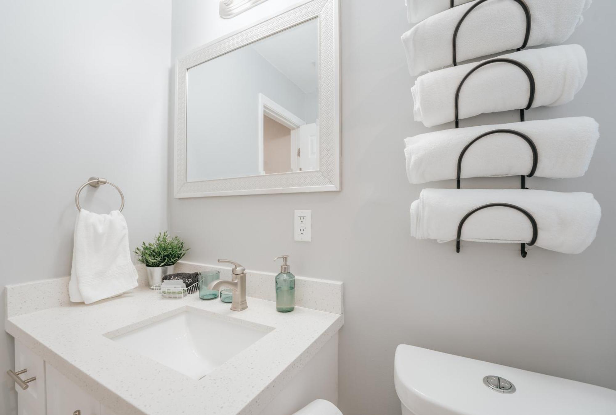 Home With A Pool Close To Beach And Fll Airport Pool Heated October- March Fort Lauderdale Exterior foto