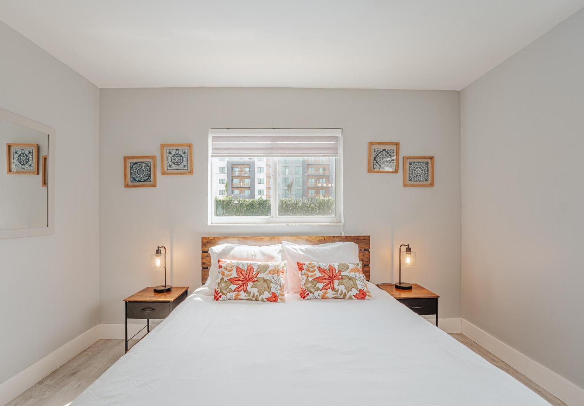 Home With A Pool Close To Beach And Fll Airport Pool Heated October- March Fort Lauderdale Exterior foto